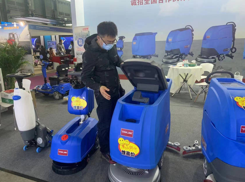 西贡坦洁洗地机公司致力于电动洗地机的生产、销售和服务百家